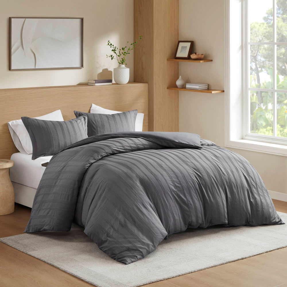 3-Piece King Woven Striped Duvet Set Media 1