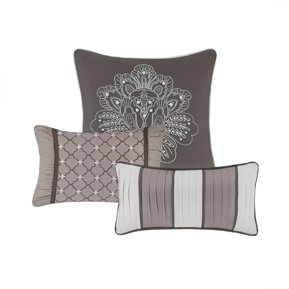 6-Piece King/Cal King 6 Piece Jacquard Quilt Set with Throw Pillows,Grey Media 9