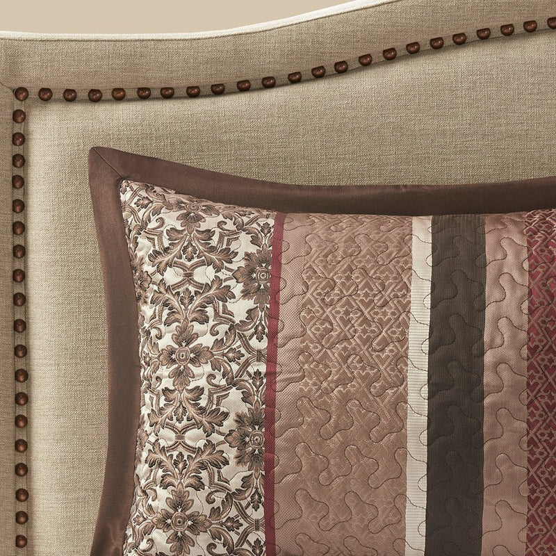 5 Piece Jacquard Quilt Set with Throw Pillows Red Full/Queen