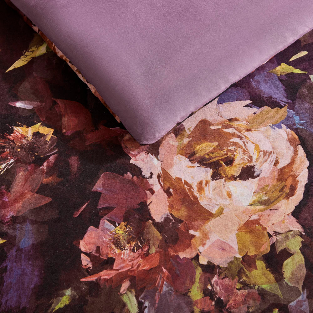 4-Piece King Velvet Comforter Set Media 9