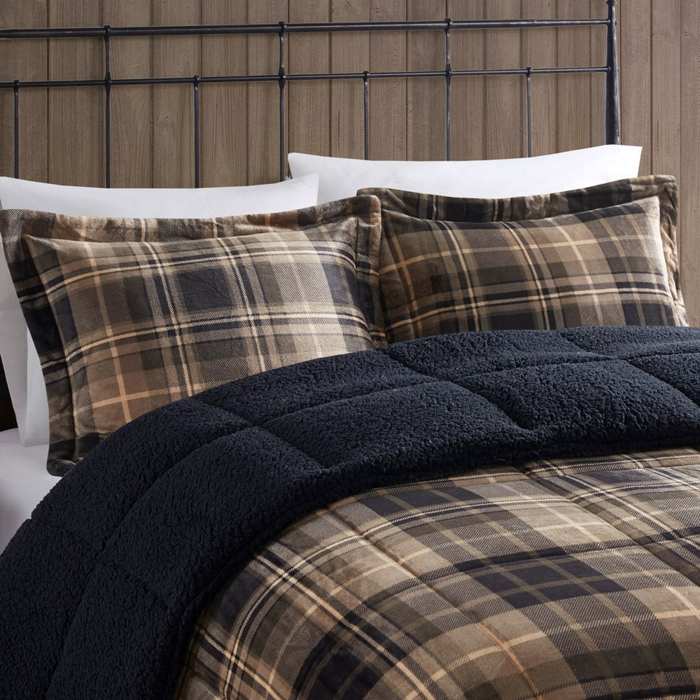 Full/Queen Plush to Sherpa Down Alternative Comforter Set Media 2