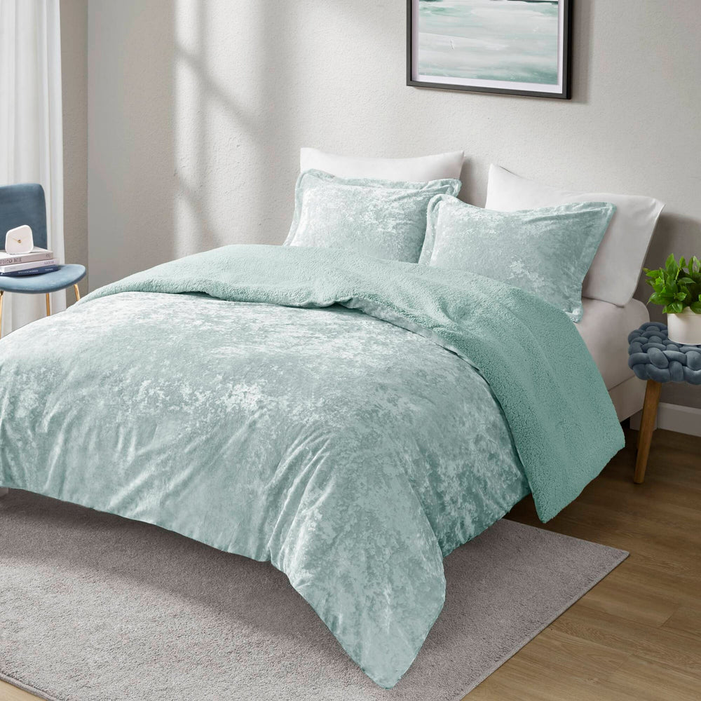 3 PCS Full/Queen Crushed Velvet   Reversible Comforter Set Aqua Media 6
