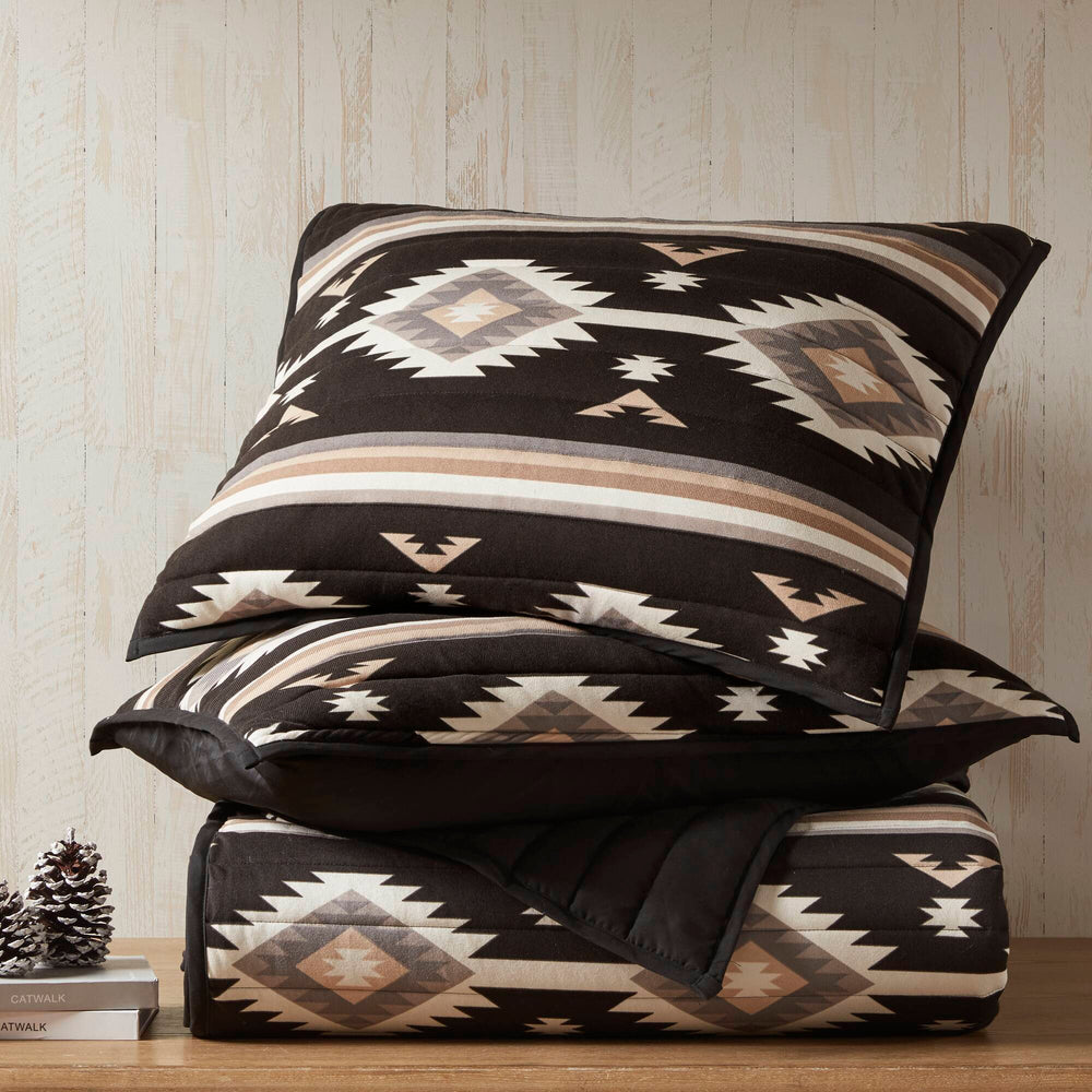 3- Piece Full/Queen Quilt Mini Set Media 11