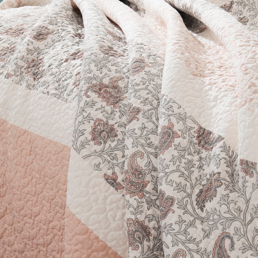 6 Piece Cotton Percale Quilt Set with Throw Pillows Blush King/Cal King Media 11