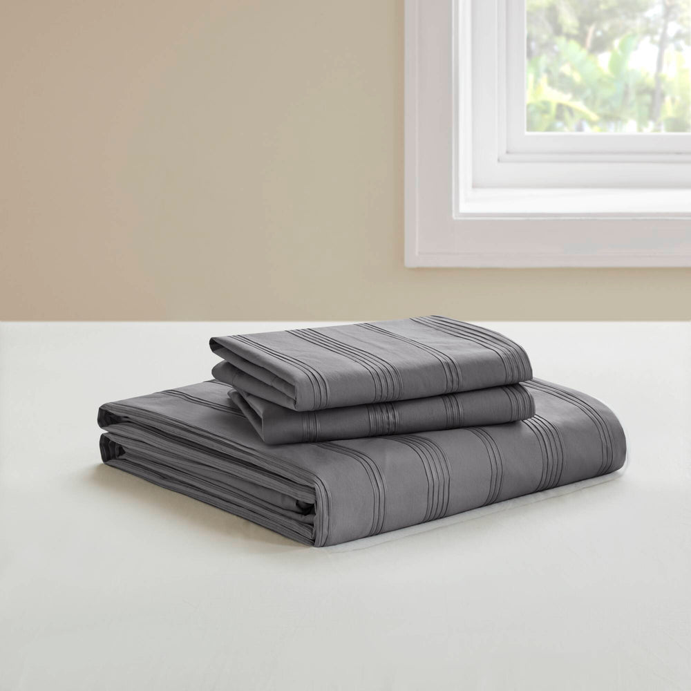 3-Piece Full Woven Striped Duvet Set Media 8
