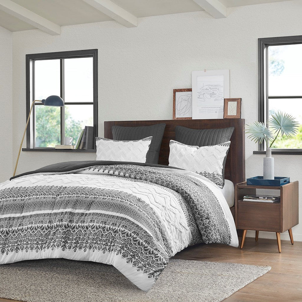 3 Piece Cotton Comforter Set with Chenille Tufting Gray King/Cal King Media 2