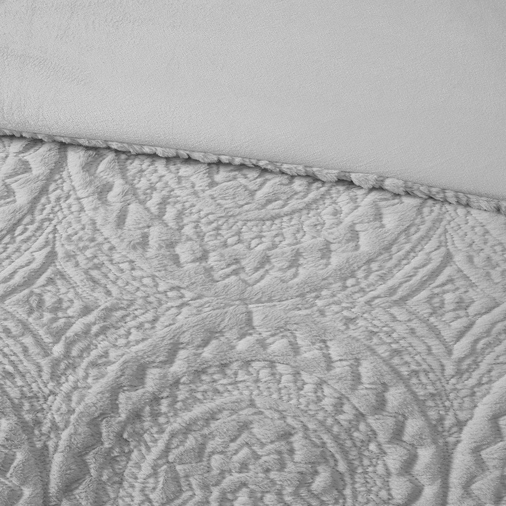King/Cal King Embroidered Medallion Faux Fur     Comforter Mini Set Media 8