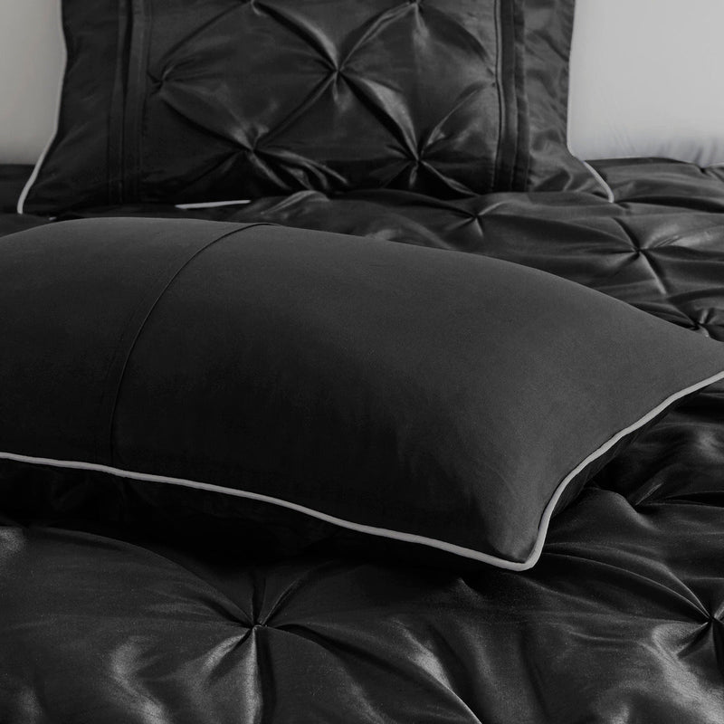 7 Piece Tufted Comforter Set Black Cal King