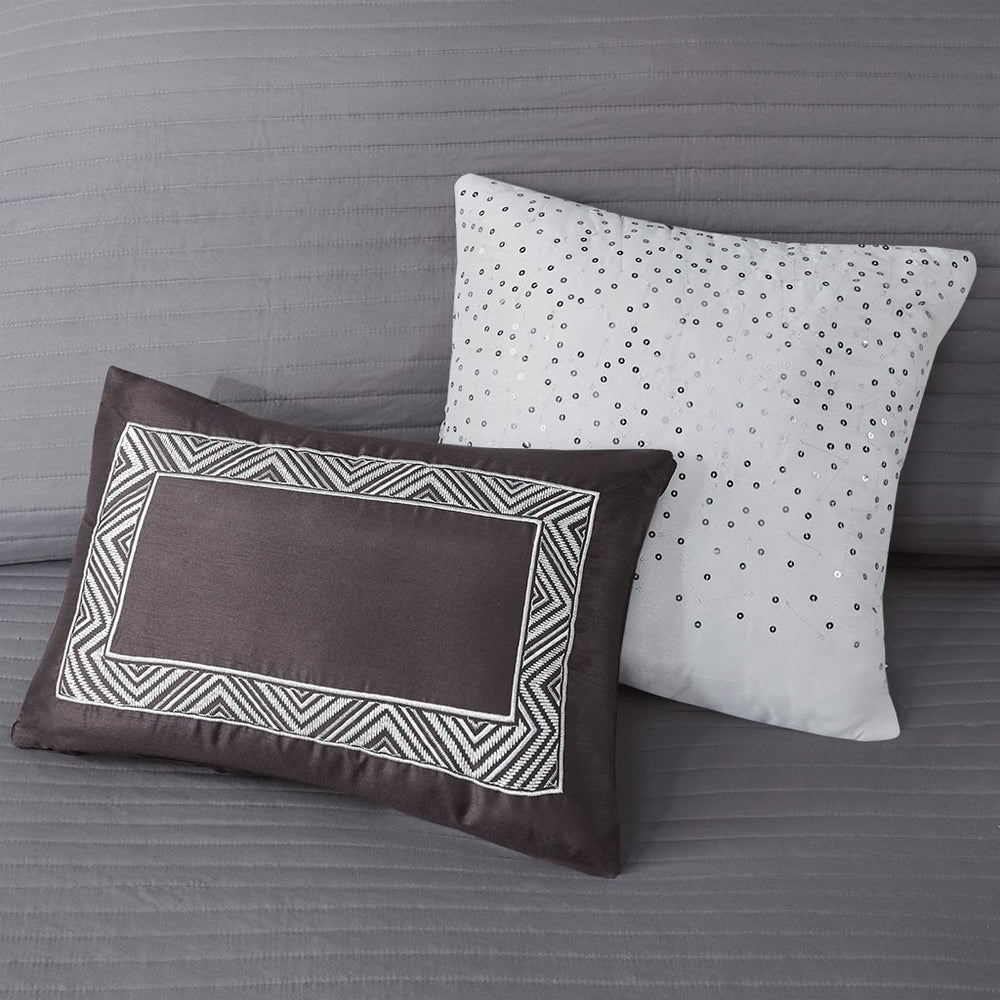6 Piece Reversible Jacquard Quilt Set with Throw Pillows Grey/Taupe Full/Queen Media 13