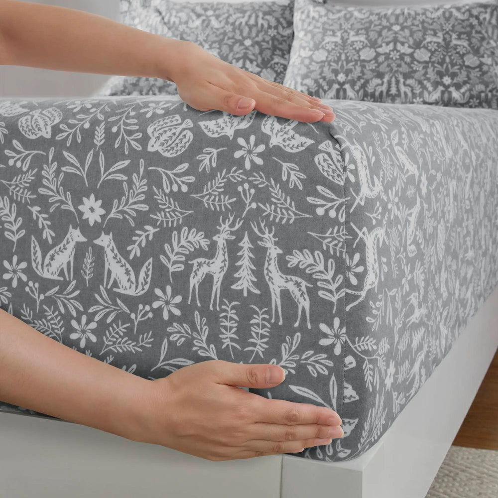 25777806 4 Pieces Cal King 100%   Printed Sheet Set,Sage Winter Fauna     DTY Store 4-Piece 100% Cotton Printed Sheet Set     DTY Store