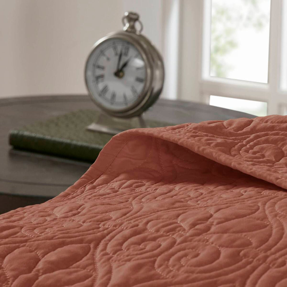 3 Piece Reversible Quilt Set Clay Red Full/Queen Media 9
