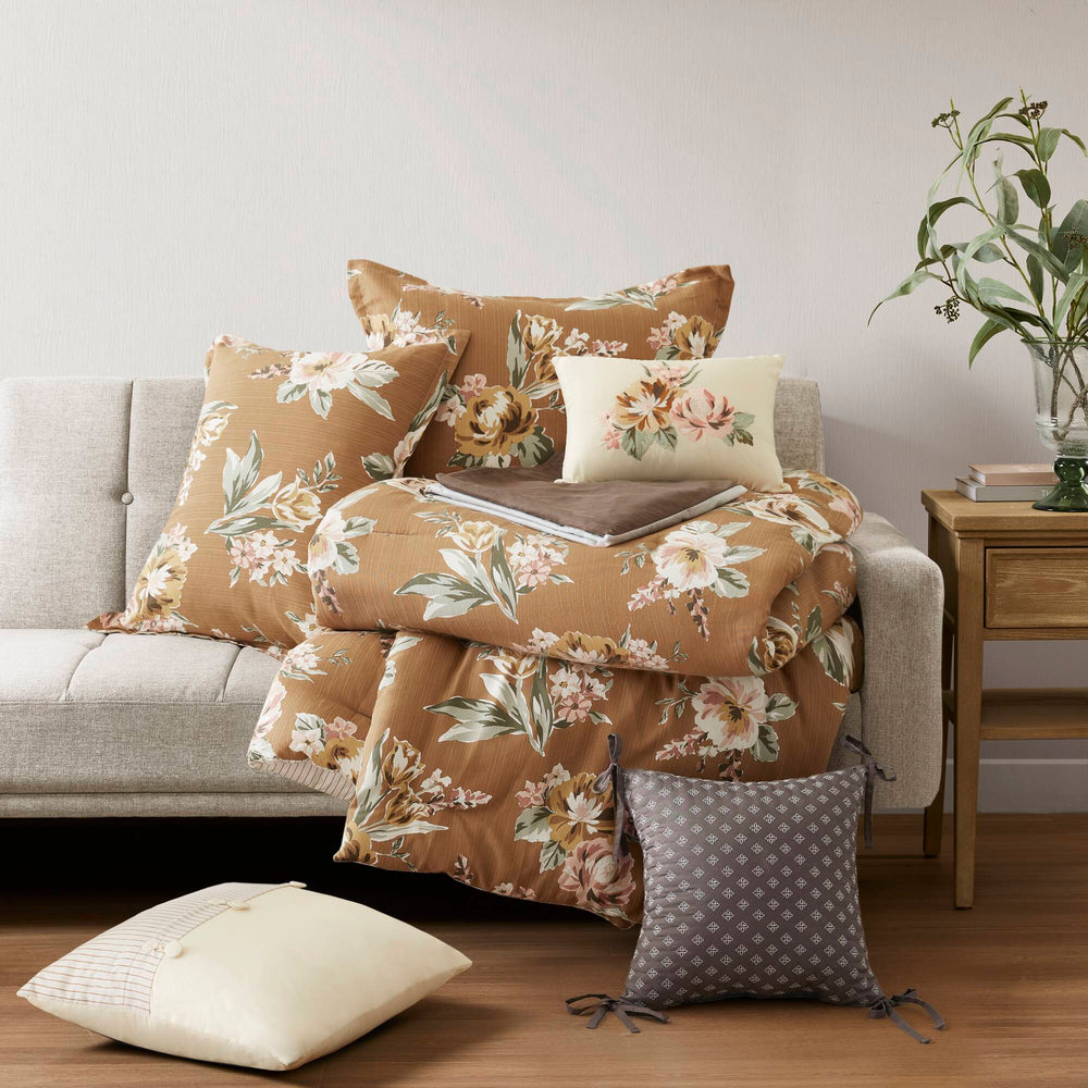 7-Piece Queen Vin  Floral Comforter Set, Terracotta Media 13