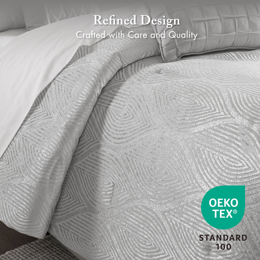 10- Piece Queen Jacquard Comforter Set Media 4