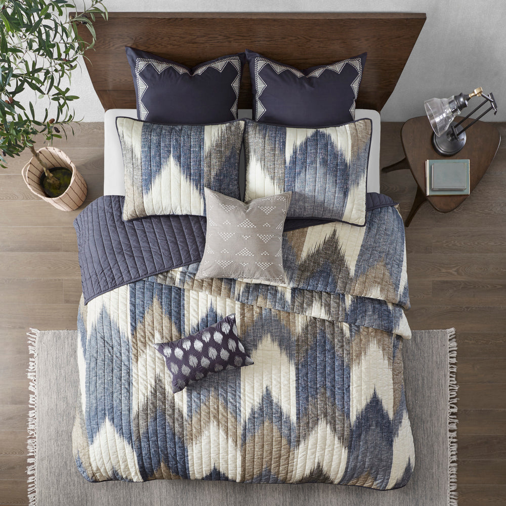 3 Piece Printed Cotton Quilt Set Navy King/Cal King Media 2