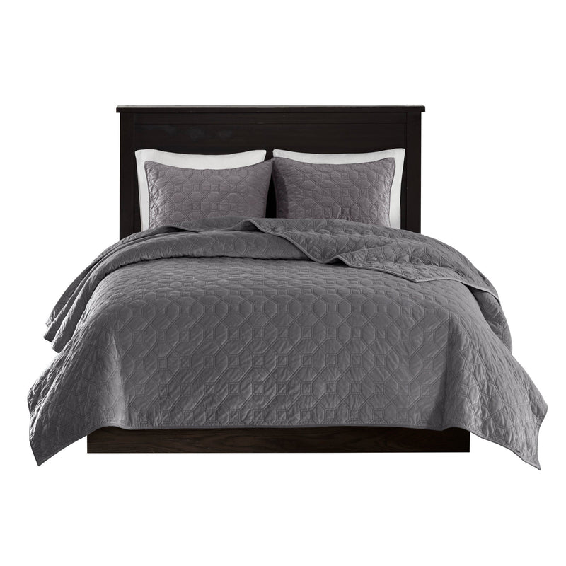 3 Piece Velvet Quilt Set