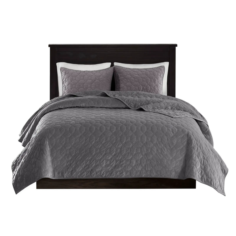 3 Piece Velvet Quilt Set