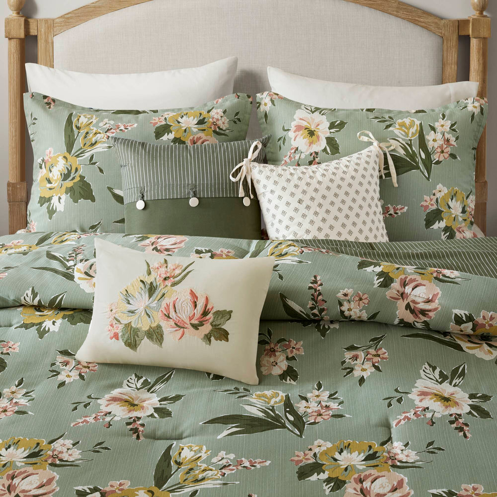7-Piece King Vin  Floral Comforter Set, Green Media 12