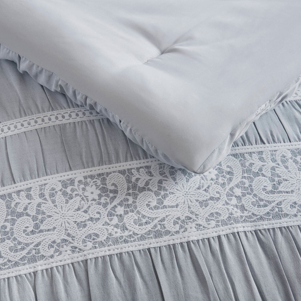 7- Piece Queen Jacquard Comforter Set Media 3