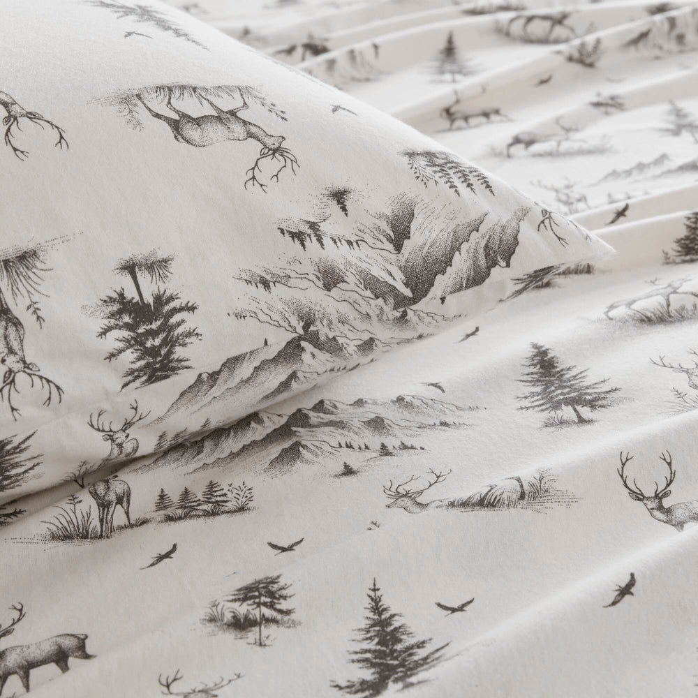 4 PCS Full Sheet Set Gray Deer Toile Media 17